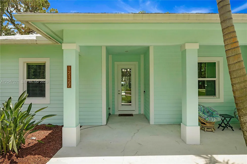 12127 154th Rd N Jupiter, FL 33478