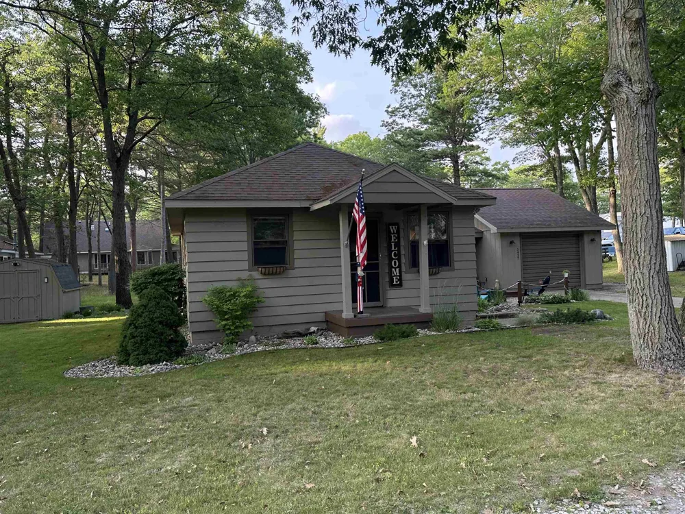 5437 E 8th Street Sims Township, MI 48703