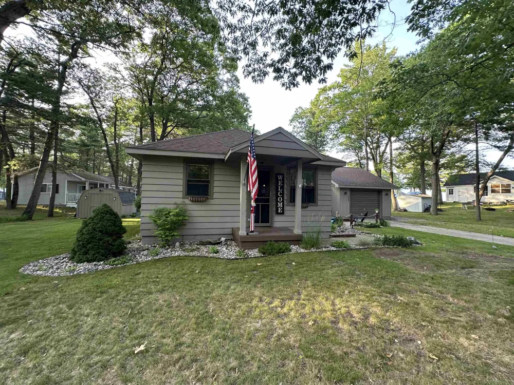 5437 E 8th Street Sims Township, MI 48703