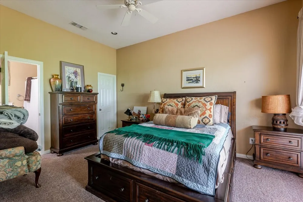 11436 St Hwy 171 Covington, TX 76636