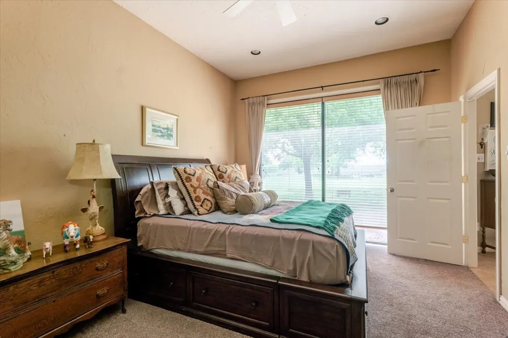 11436 St Hwy 171 Covington, TX 76636
