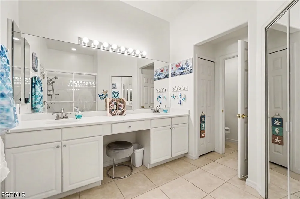 Colonial Country Club Boulevard Fort Myers, FL 33913