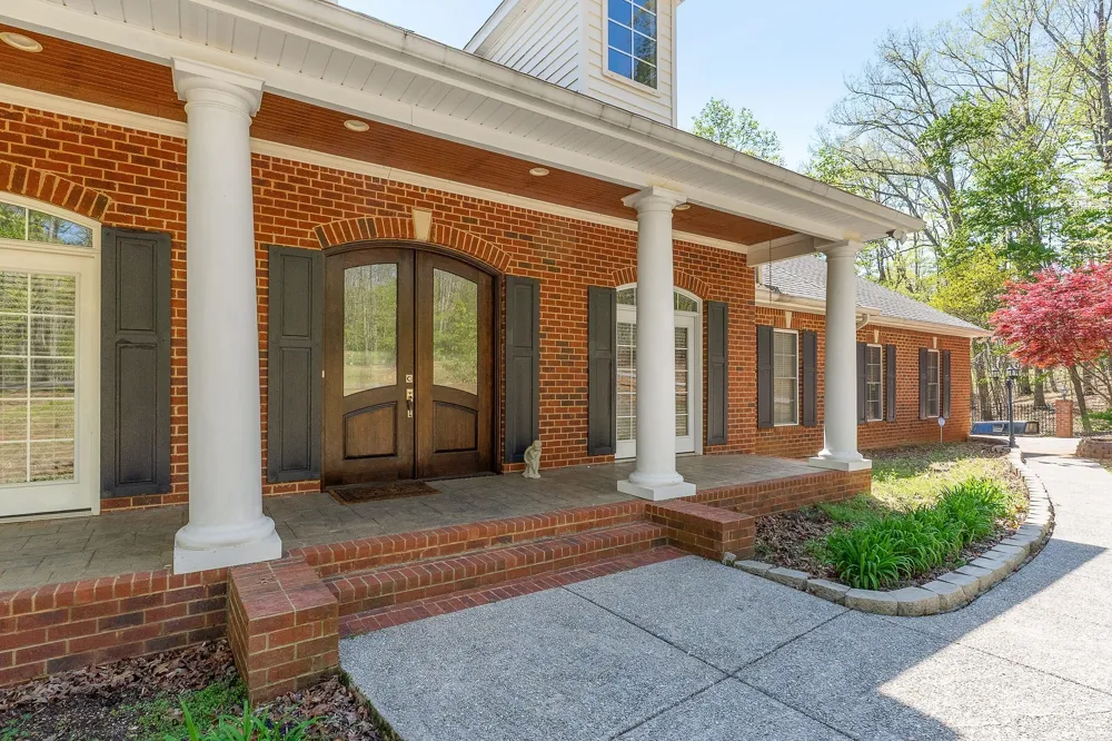 120 Dunrobin Ct Sparta, TN 38583