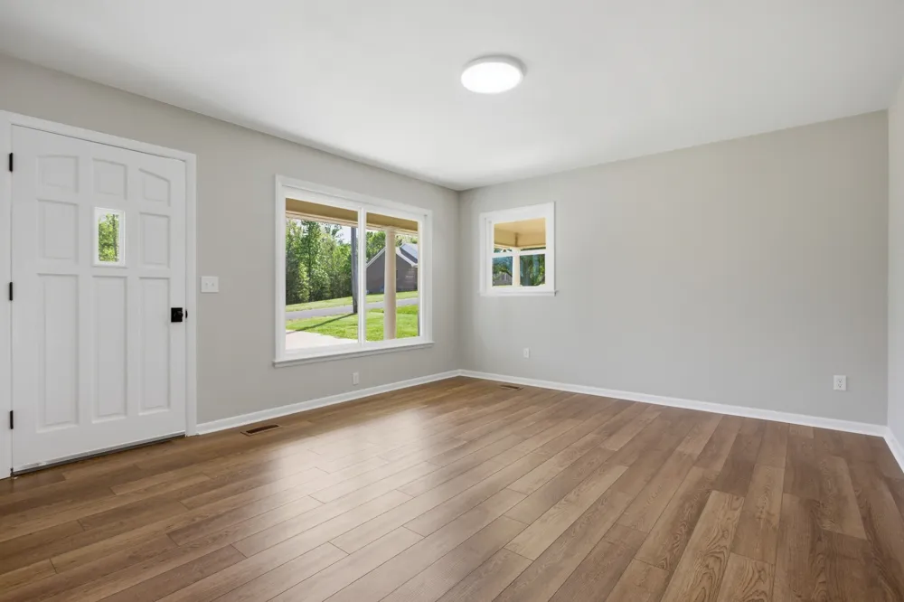 1416 Oakmont Circle Centerville, TN 37033
