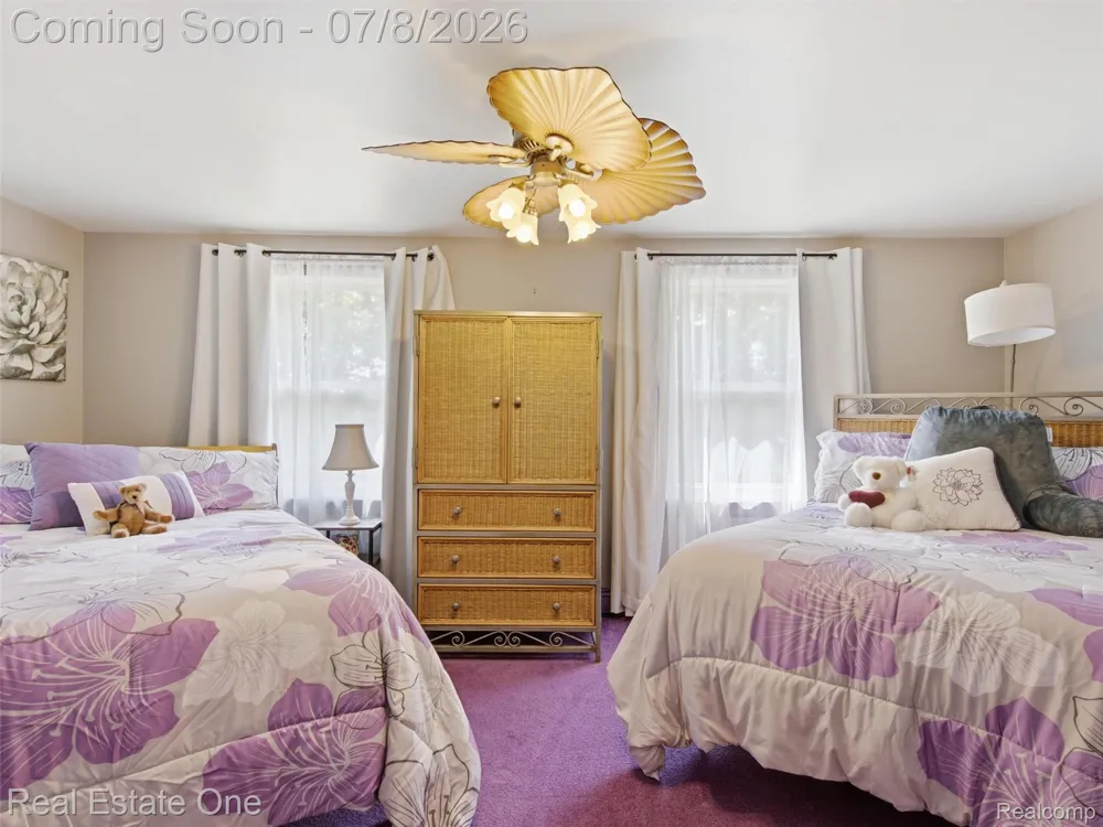 1230 Bald Eagle Lake Road Groveland Township, MI 48462