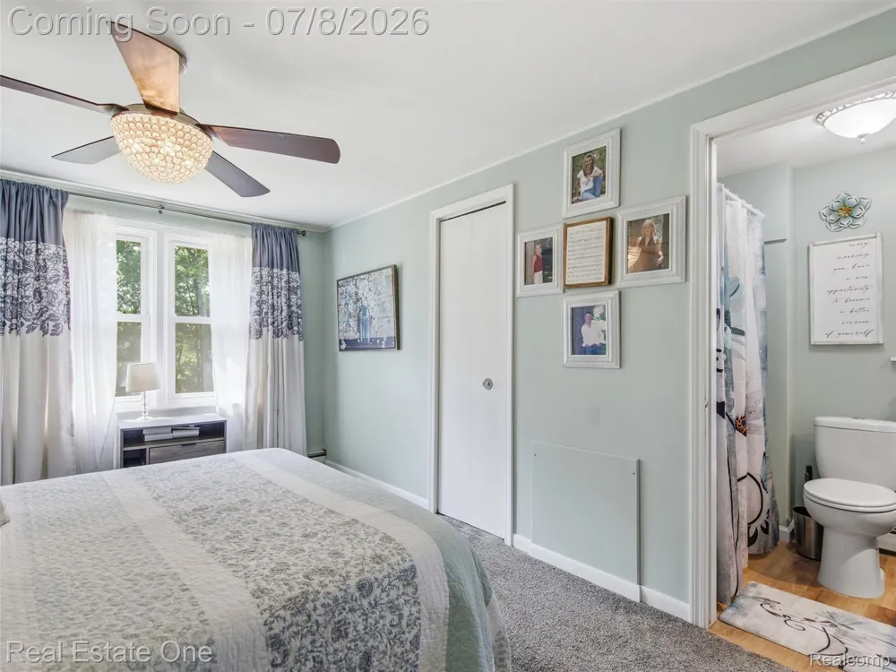 1230 Bald Eagle Lake Road Groveland Township, MI 48462