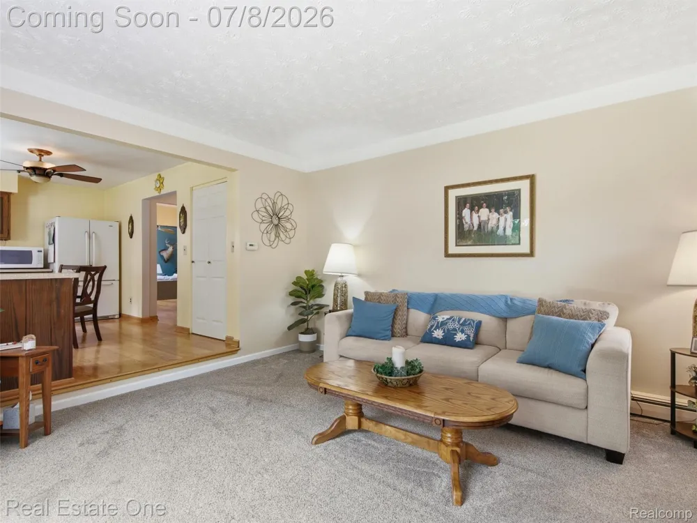 1230 Bald Eagle Lake Road Groveland Township, MI 48462