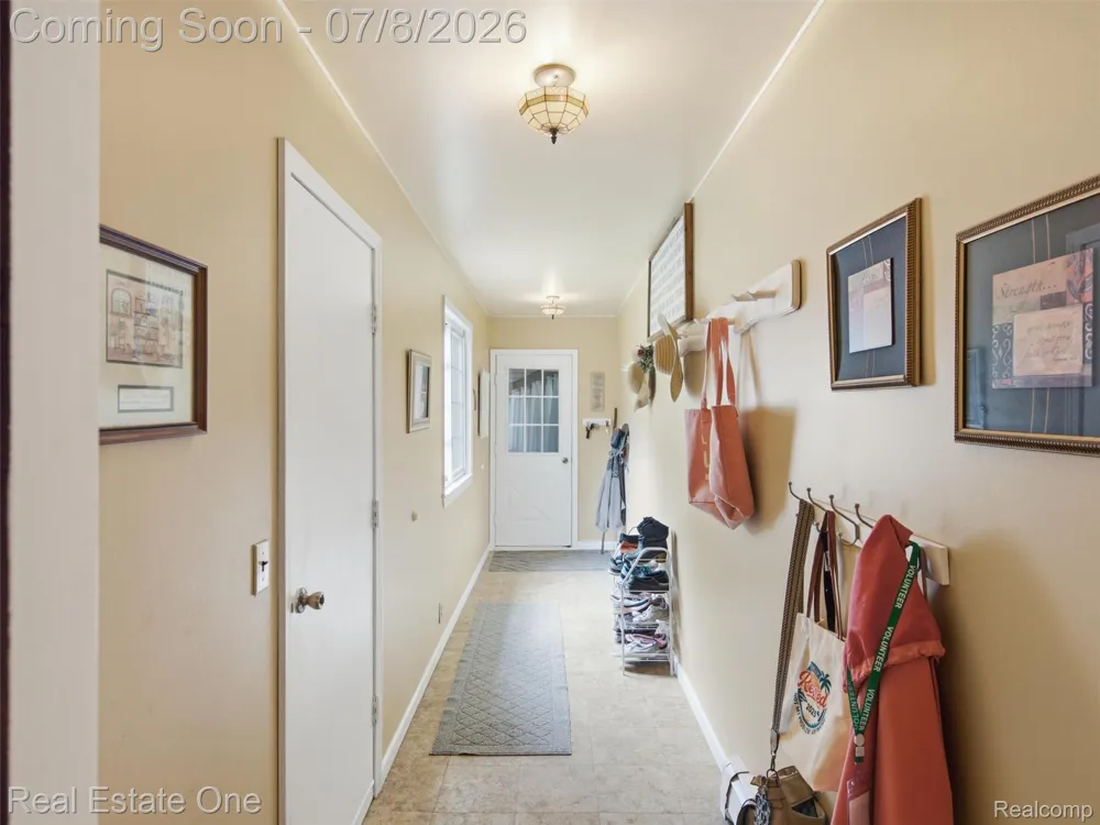 1230 Bald Eagle Lake Road Groveland Township, MI 48462