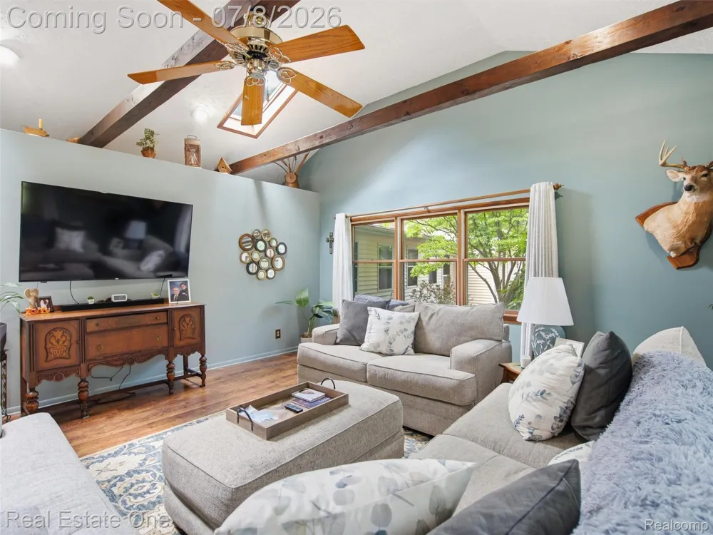 1230 Bald Eagle Lake Road Groveland Township, MI 48462
