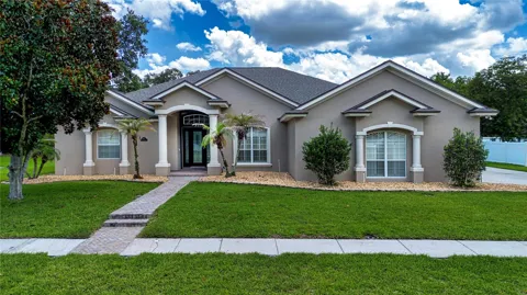 905 SQUARE LAKE DRIVE