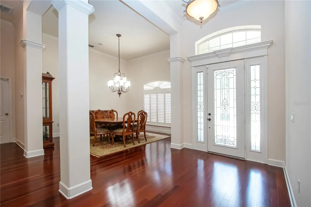 905 SQUARE LAKE DRIVE Bartow, FL 33830