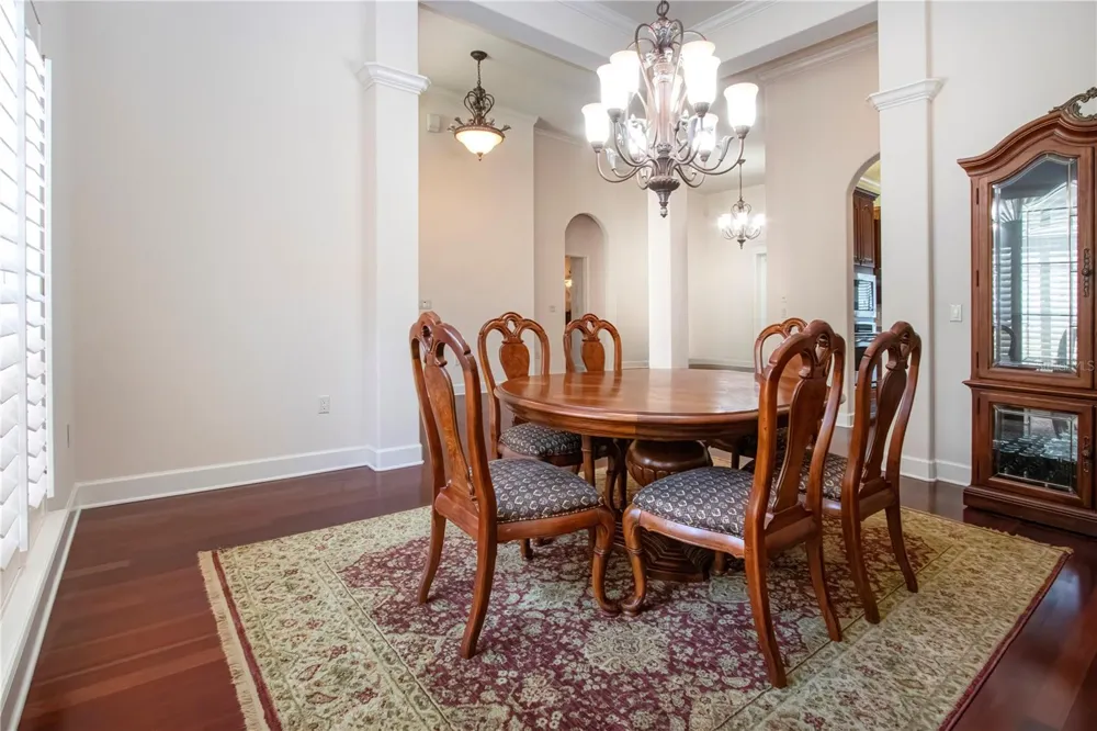 905 SQUARE LAKE DRIVE Bartow, FL 33830