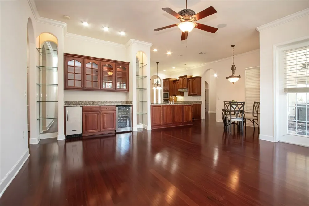 905 SQUARE LAKE DRIVE Bartow, FL 33830