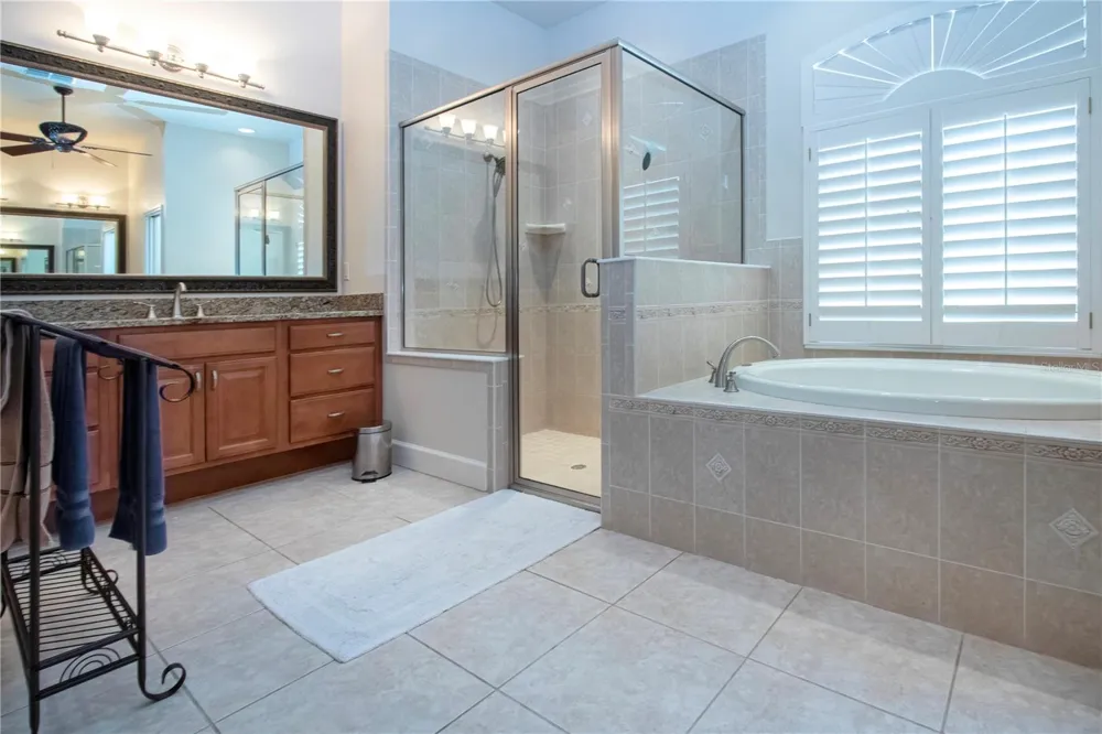 905 SQUARE LAKE DRIVE Bartow, FL 33830