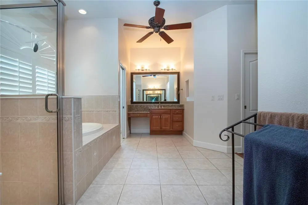 905 SQUARE LAKE DRIVE Bartow, FL 33830