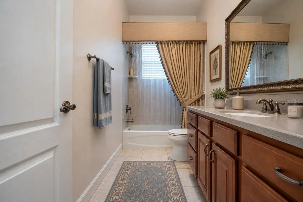 905 SQUARE LAKE DRIVE Bartow, FL 33830