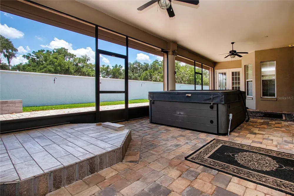 905 SQUARE LAKE DRIVE Bartow, FL 33830
