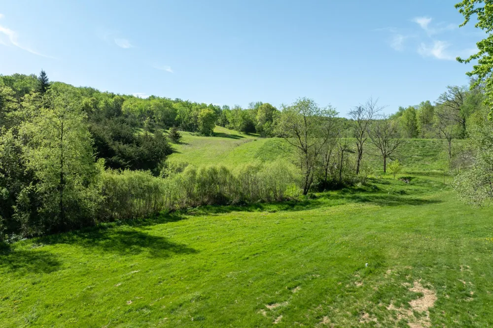 31500 Echo Valley Trail Cannon Falls, MN 55009