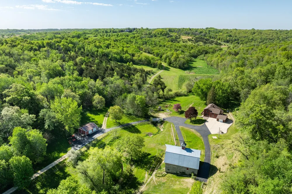 31500 Echo Valley Trail Cannon Falls, MN 55009
