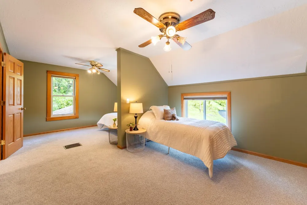 31500 Echo Valley Trail Cannon Falls, MN 55009