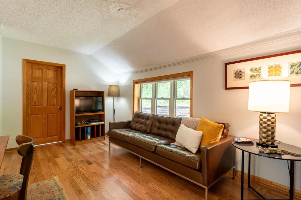 31500 Echo Valley Trail Cannon Falls, MN 55009