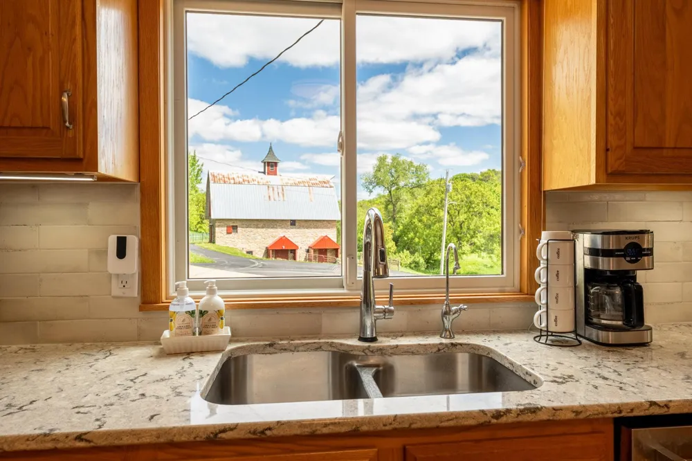 31500 Echo Valley Trail Cannon Falls, MN 55009