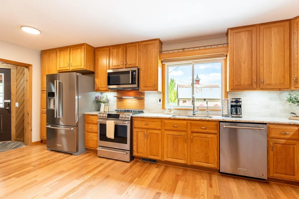 31500 Echo Valley Trail Cannon Falls, MN 55009