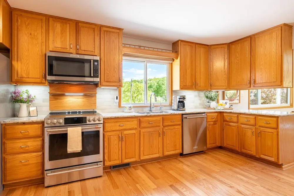 31500 Echo Valley Trail Cannon Falls, MN 55009