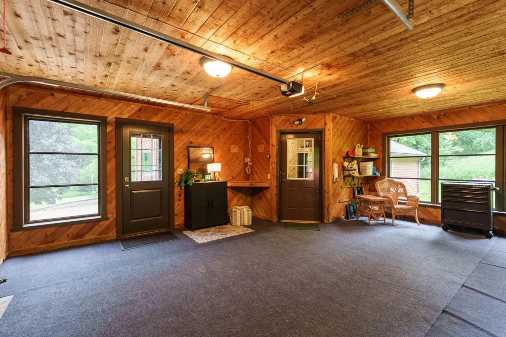 31500 Echo Valley Trail Cannon Falls, MN 55009