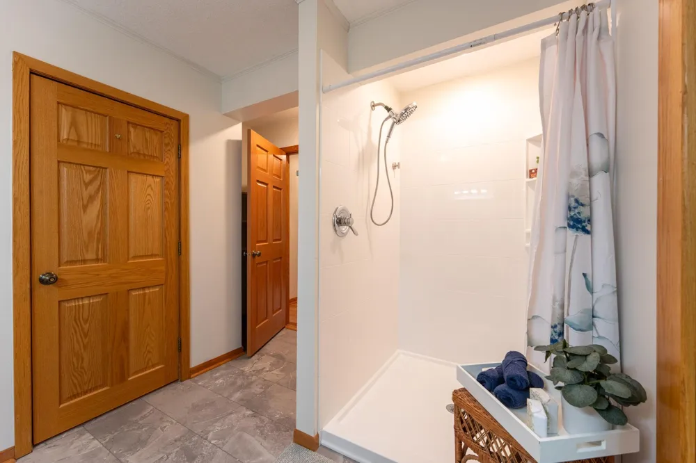 31500 Echo Valley Trail Cannon Falls, MN 55009