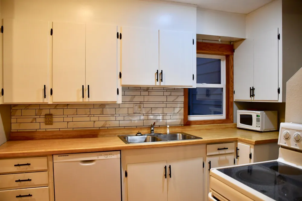 321 Tindolph Avenue Thief River Falls, MN 56701