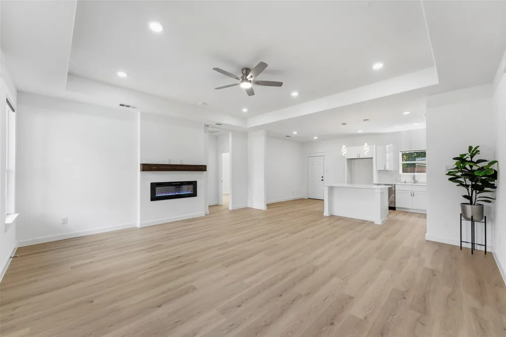 418 Starboard Drive Gun Barrel City, TX 75156