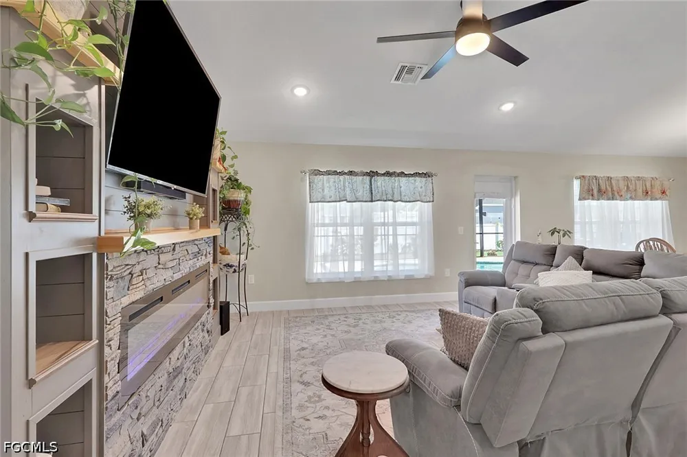 Kenvil Drive North Port, FL 34288