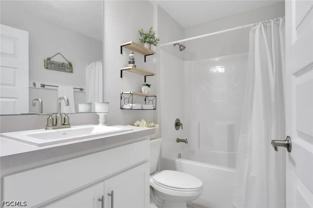 Kenvil Drive North Port, FL 34288