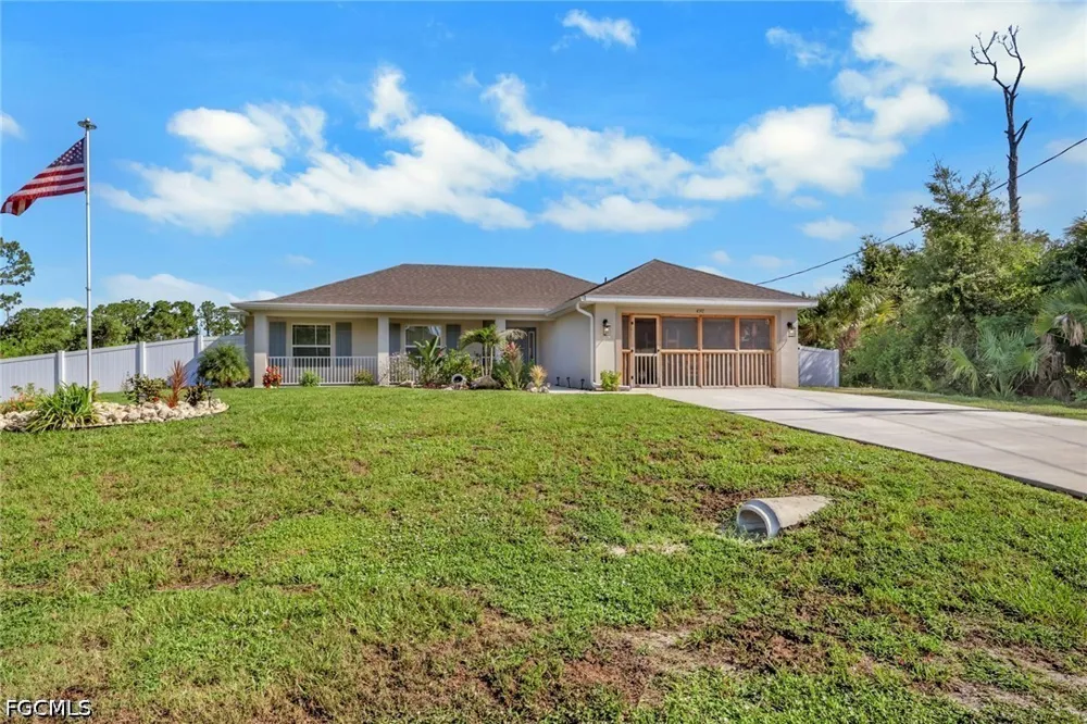 Kenvil Drive North Port, FL 34288