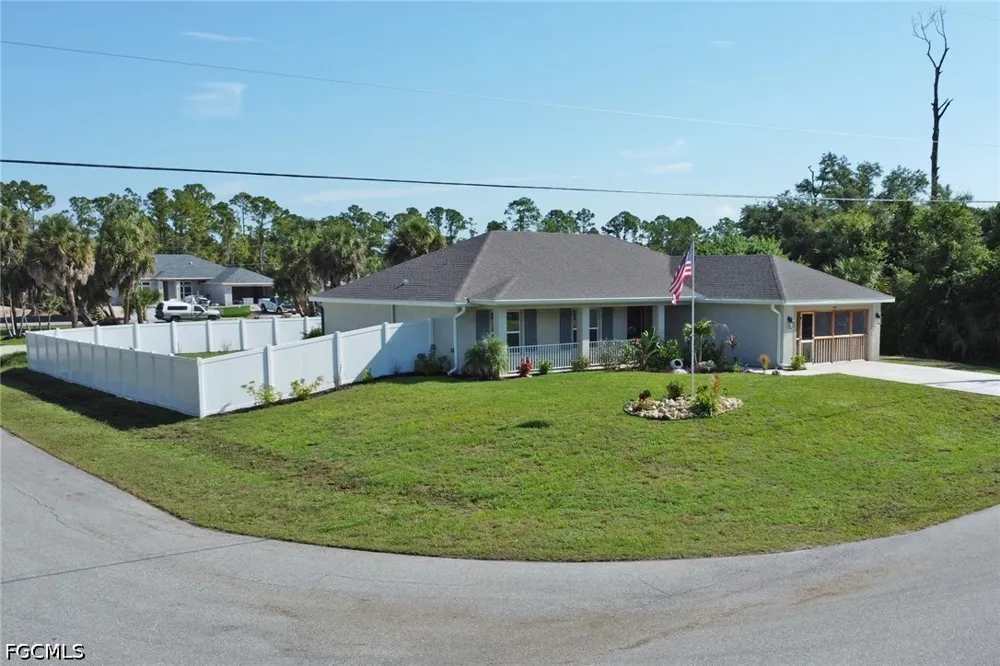 Kenvil Drive North Port, FL 34288