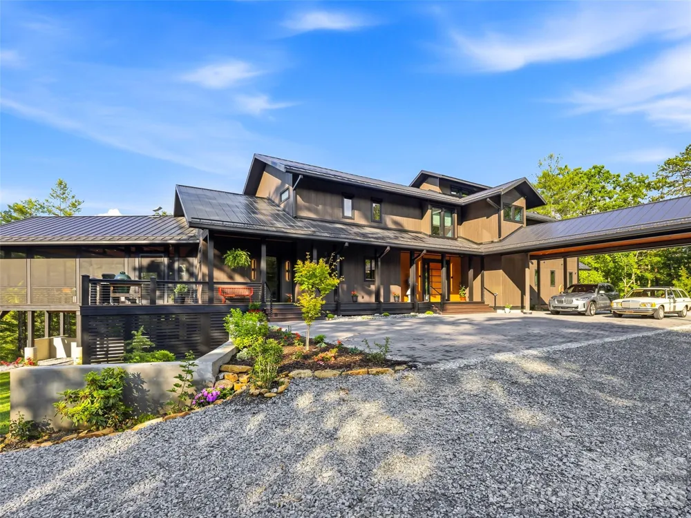 1367 Stones Lake Road Cedar Mountain, NC 28718