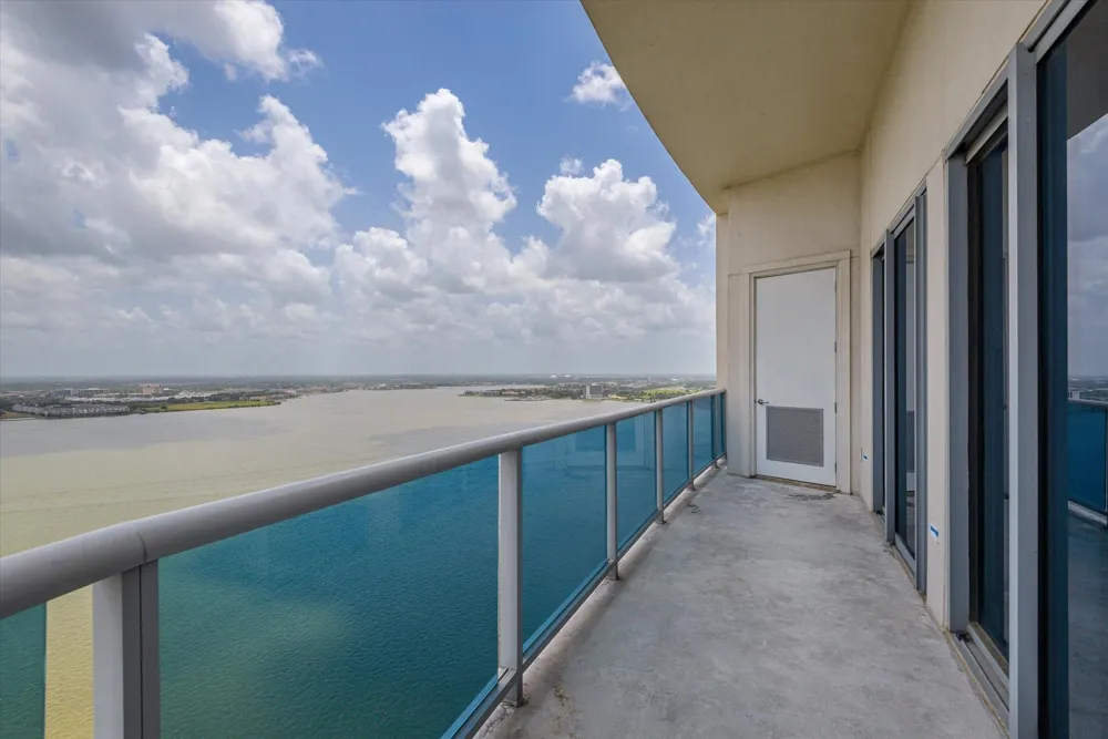 4821 E Nasa Parkway #23E Pasadena, TX 77586