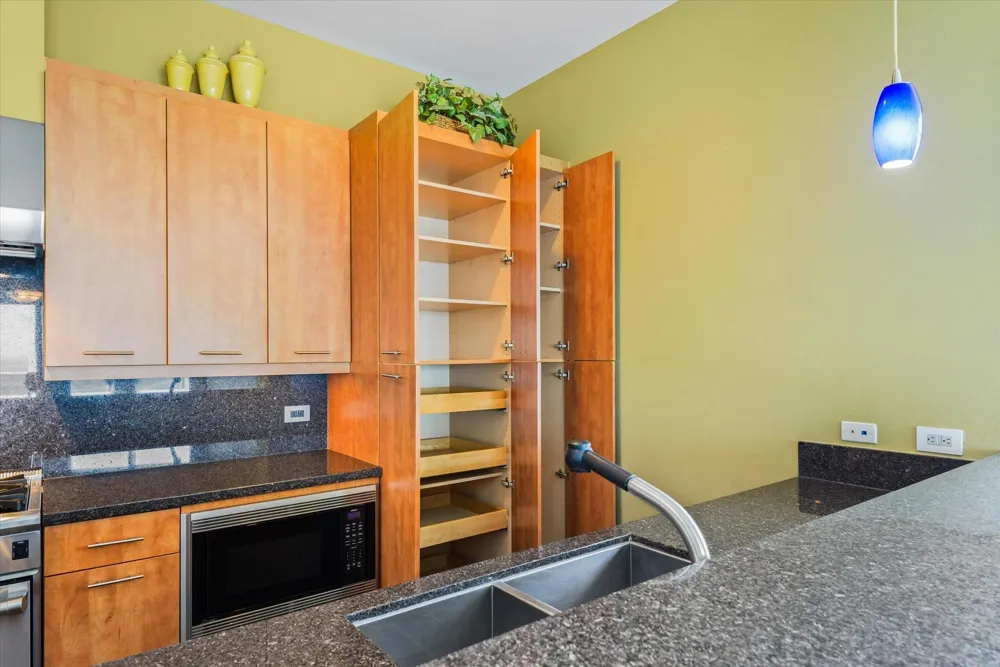 4821 E Nasa Parkway #23E Pasadena, TX 77586