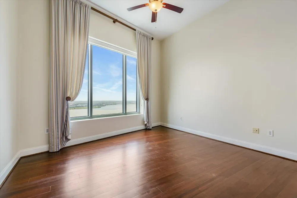 4821 E Nasa Parkway #23E Pasadena, TX 77586