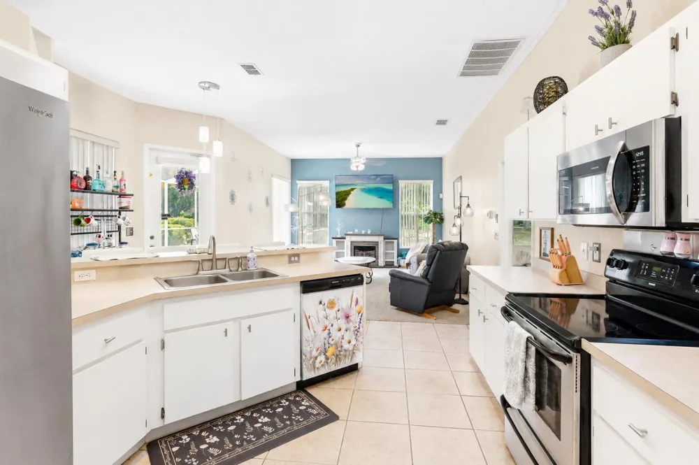 3406 Silverstone Court Plant City, FL 33566