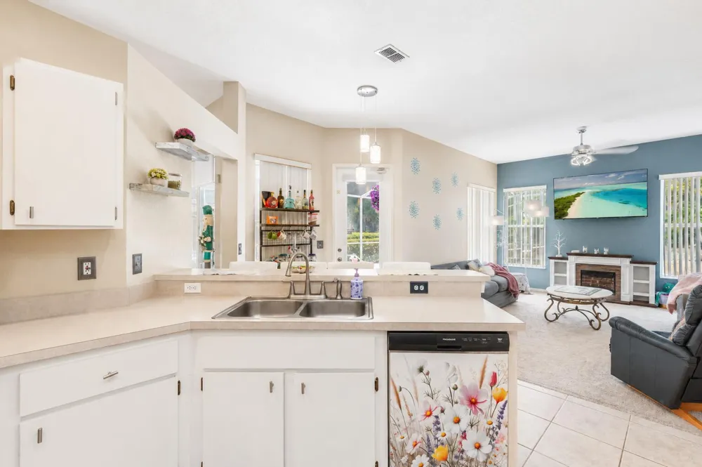 3406 Silverstone Court Plant City, FL 33566