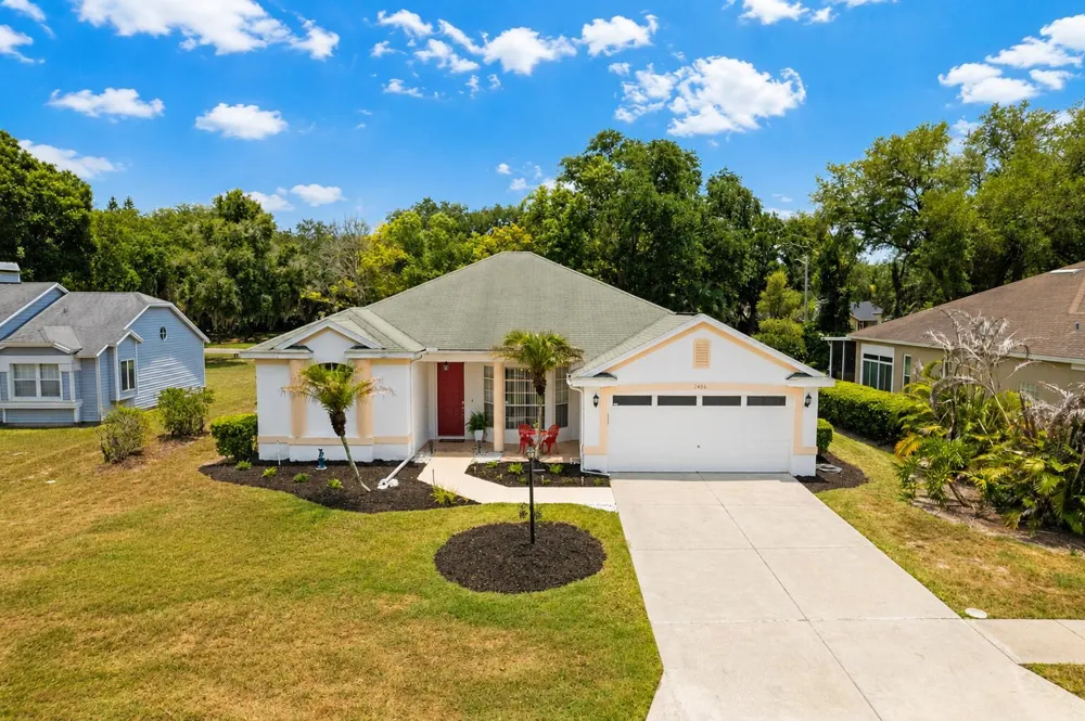 3406 Silverstone Court Plant City, FL 33566
