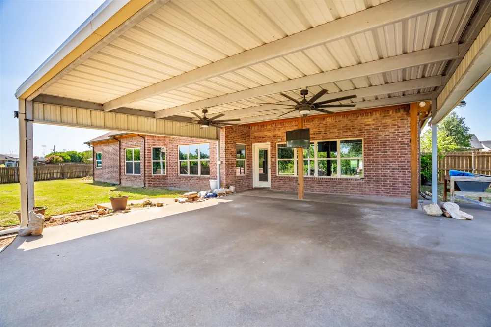 407 Valley View Court Rio Vista, TX 76093