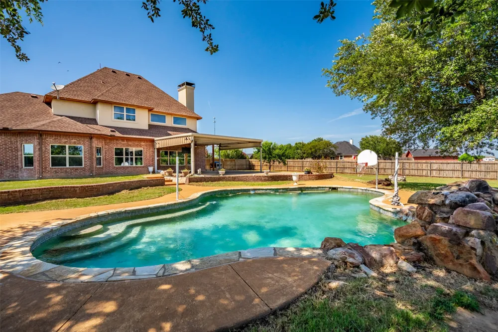 407 Valley View Court Rio Vista, TX 76093