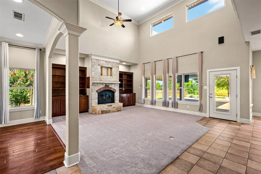 407 Valley View Court Rio Vista, TX 76093