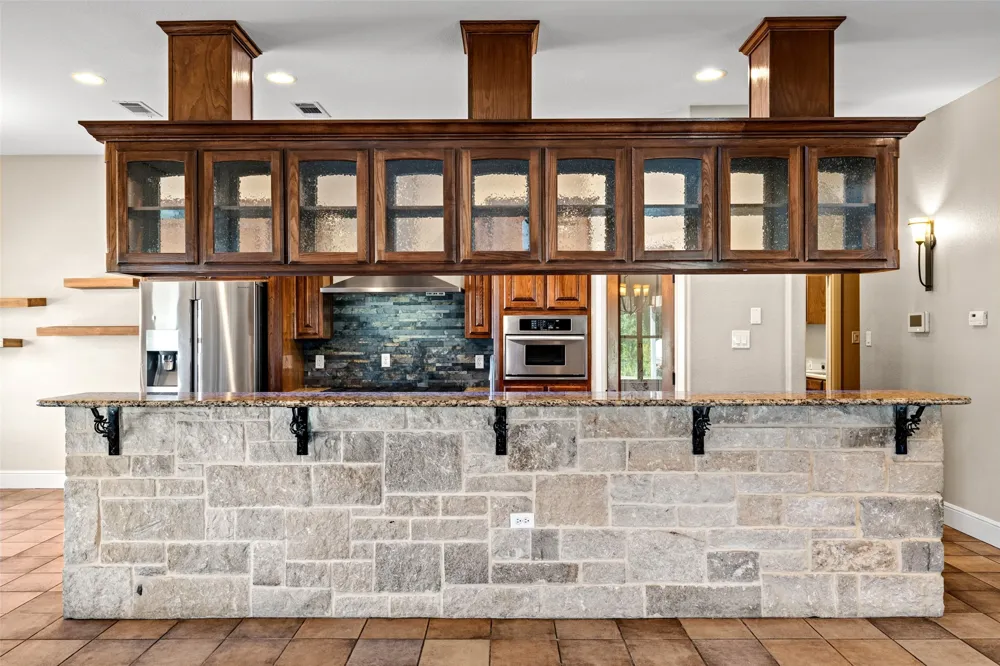 407 Valley View Court Rio Vista, TX 76093