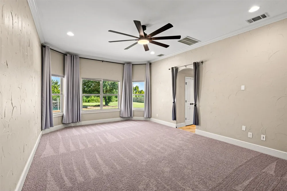 407 Valley View Court Rio Vista, TX 76093