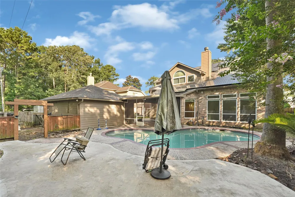 2915 Silverberry Trail Kingwood, TX 77345