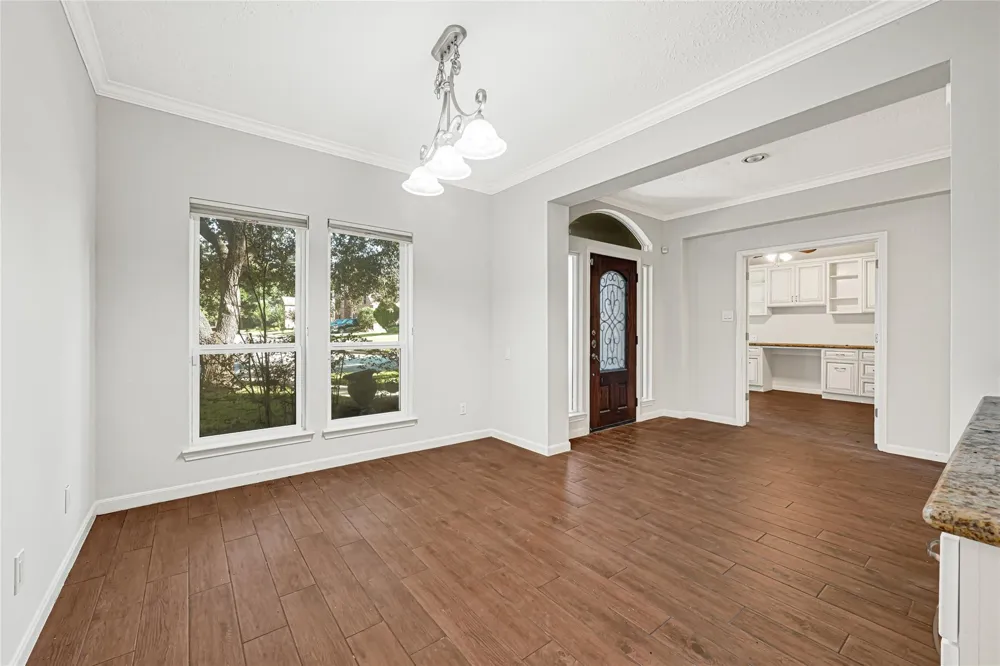 2915 Silverberry Trail Kingwood, TX 77345